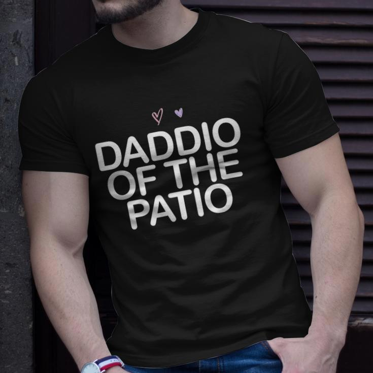 Daddio Of The Patio Saying Mom Heart Cute Graphic T-shirt Gifts for Him
