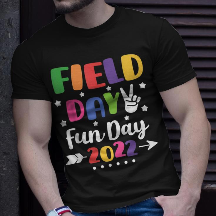 Field Day Vibes 2022 Fun Day For School Teachers And Kids V2 Unisex T-Shirt Gifts for Him