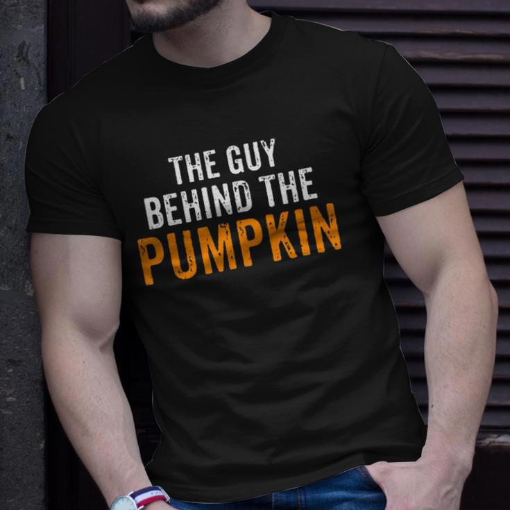 Im The Guy Behind The Pumpkin Dad Pregnancy Halloween Couple Unisex T-Shirt Gifts for Him