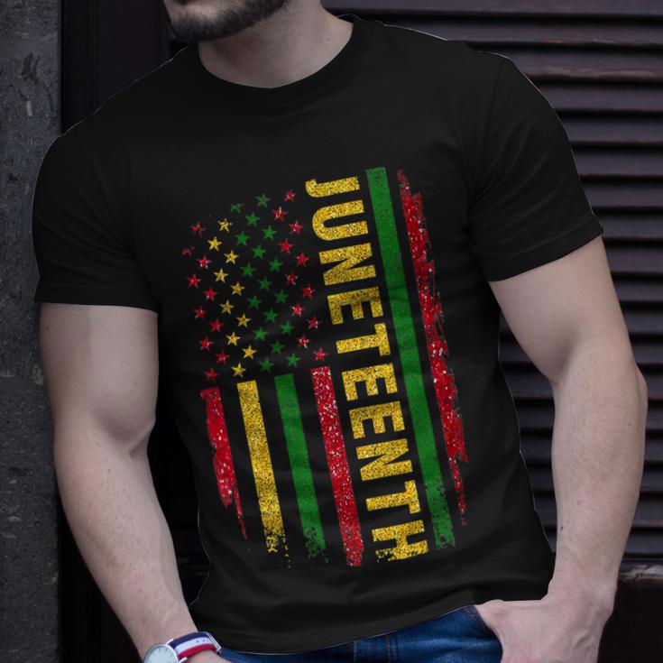 Juneteenth Us Flag Black King Melanin Dad Men Fathers Day Unisex T-Shirt Gifts for Him