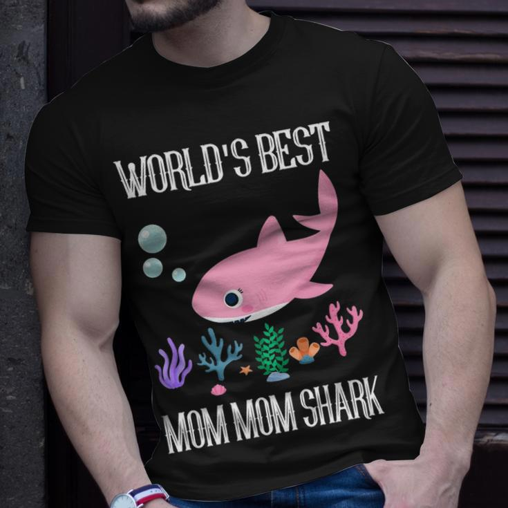 Mom Mom Grandma Worlds Best Mom Mom Shark T-Shirt Gifts for Him