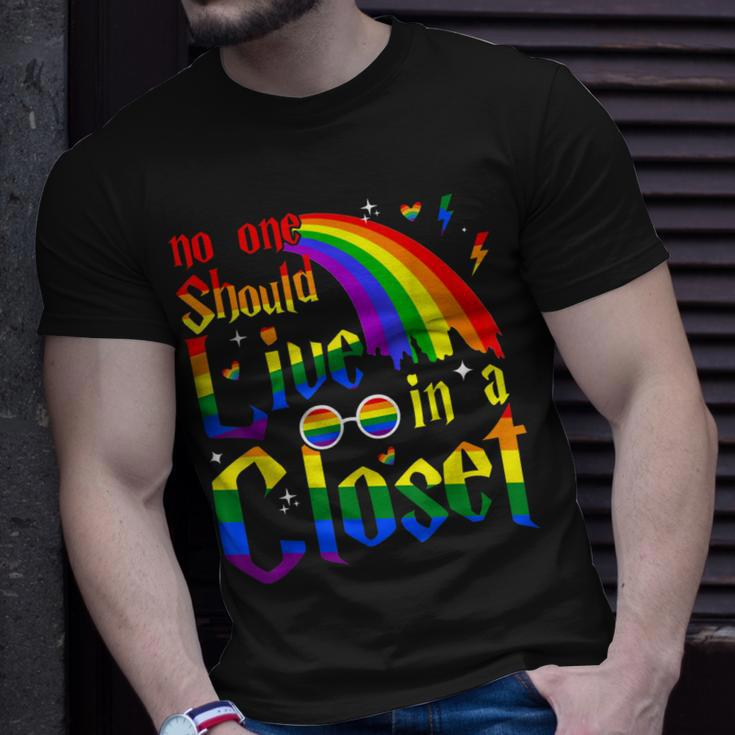 No One Should Live In A Closet Lgbt-Q Gay Pride Proud Ally Unisex T-Shirt Gifts for Him