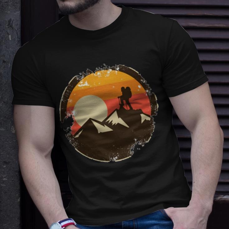 Vintage Retro Rock Climber 161 Shirt Unisex T-Shirt Gifts for Him