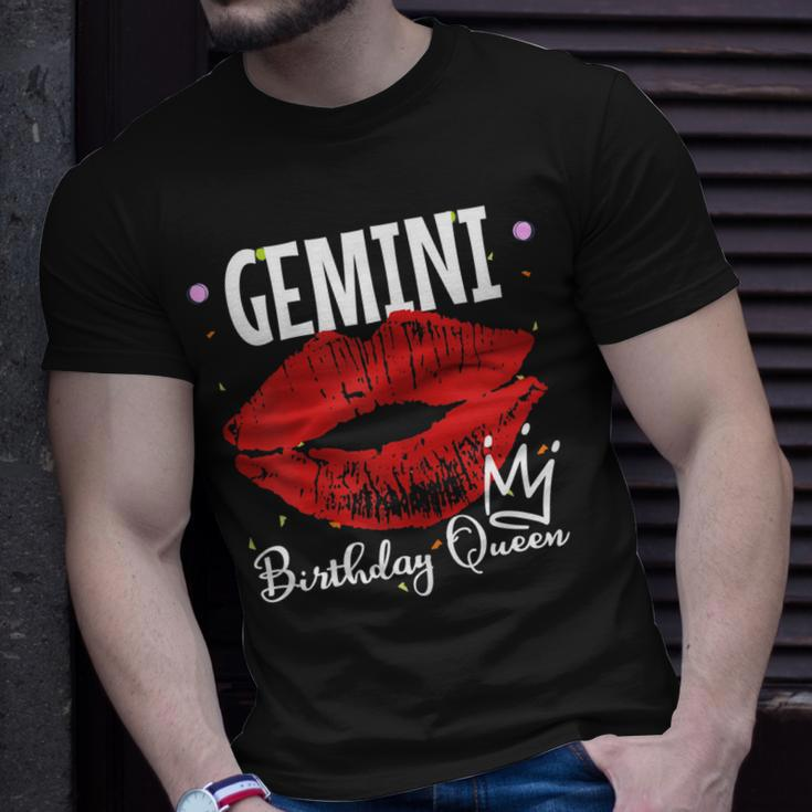 Womens Gemini Birthday Queen Unisex T-Shirt Gifts for Him