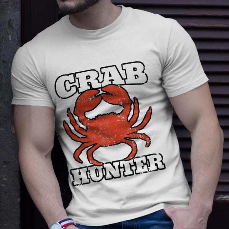 Crab Hunter Seafood Hunting Crabbing Lover Claws Shellfish Unisex T-Shirt Gifts for Him