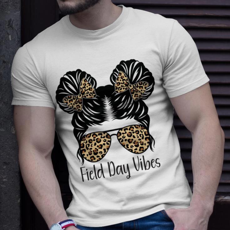 Happy Field Day Field Day Tee Kids Graduation School Fun Day V10 Unisex T-Shirt Gifts for Him