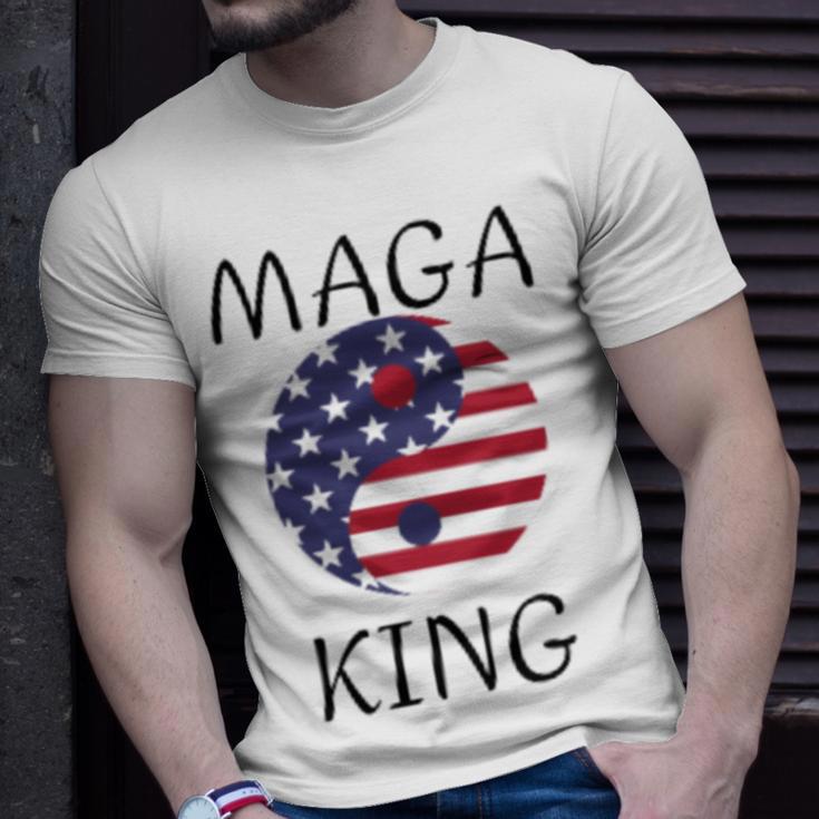 King Maga Unisex T-Shirt Gifts for Him