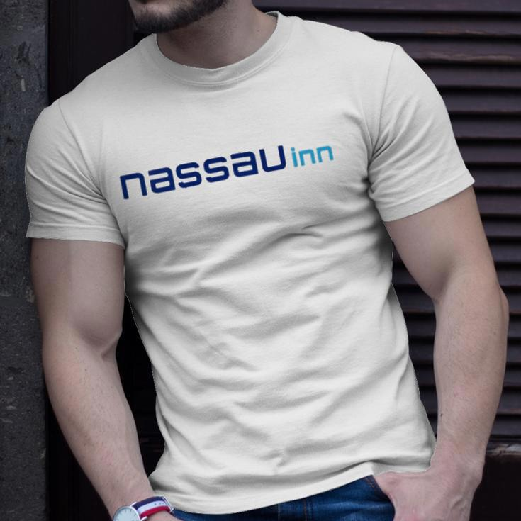 Womens Meet Me At The Nassau Inn Wildwood Crest New Jersey Unisex T-Shirt Gifts for Him