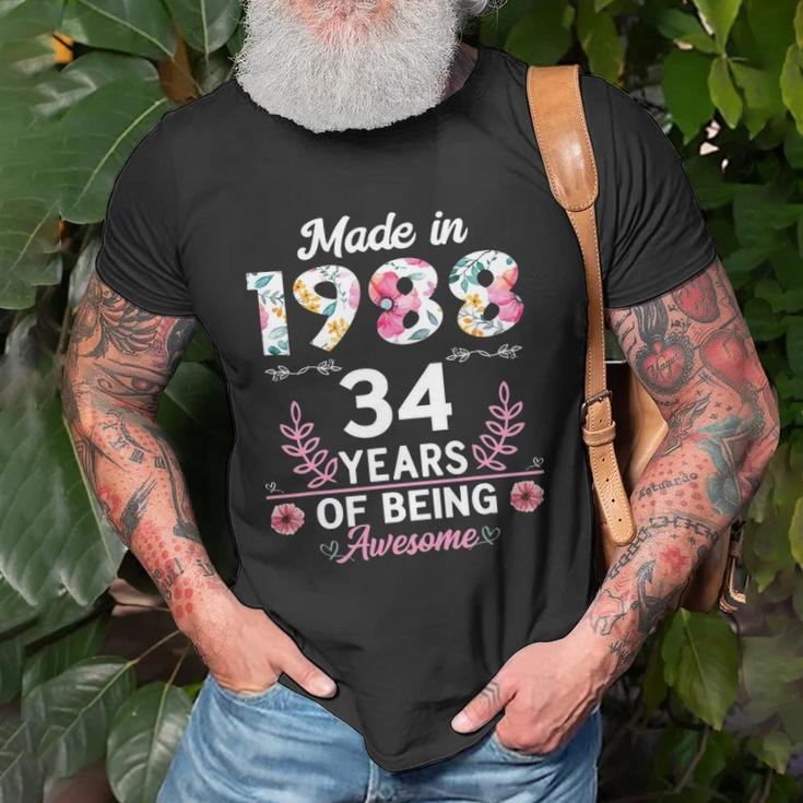34 Years Old Gifts 34Th Birthday Born In 1988 Women Girls Unisex T-Shirt Gifts for Old Men