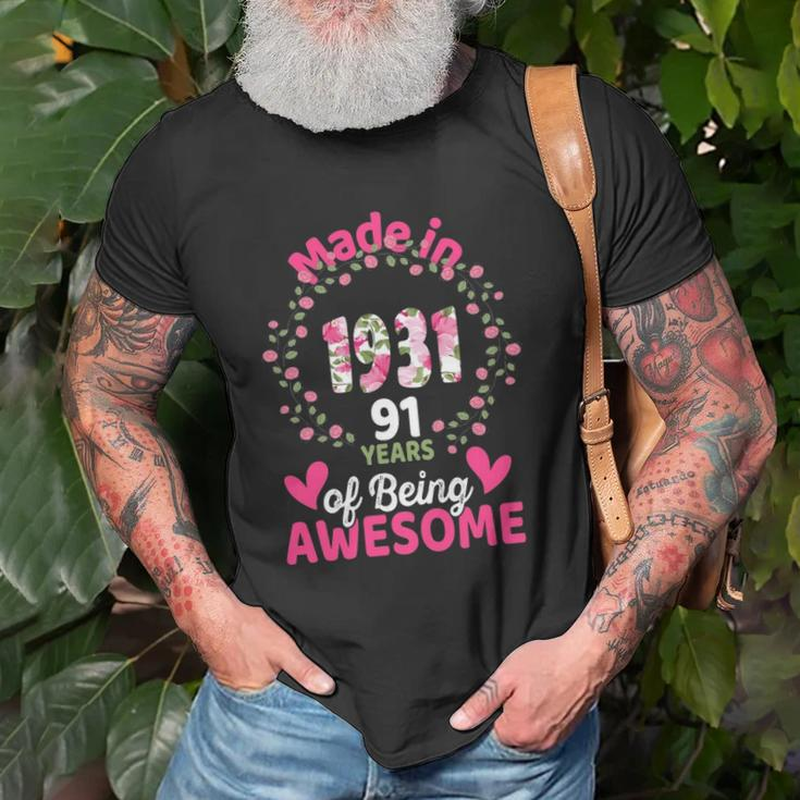 91 Years Old 91St Birthday Born In 1931 Women Girls Floral Unisex T-Shirt Gifts for Old Men