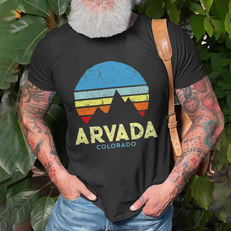 Arvada Colorado Mountains Vintage Retro Unisex T-Shirt Gifts for Old Men