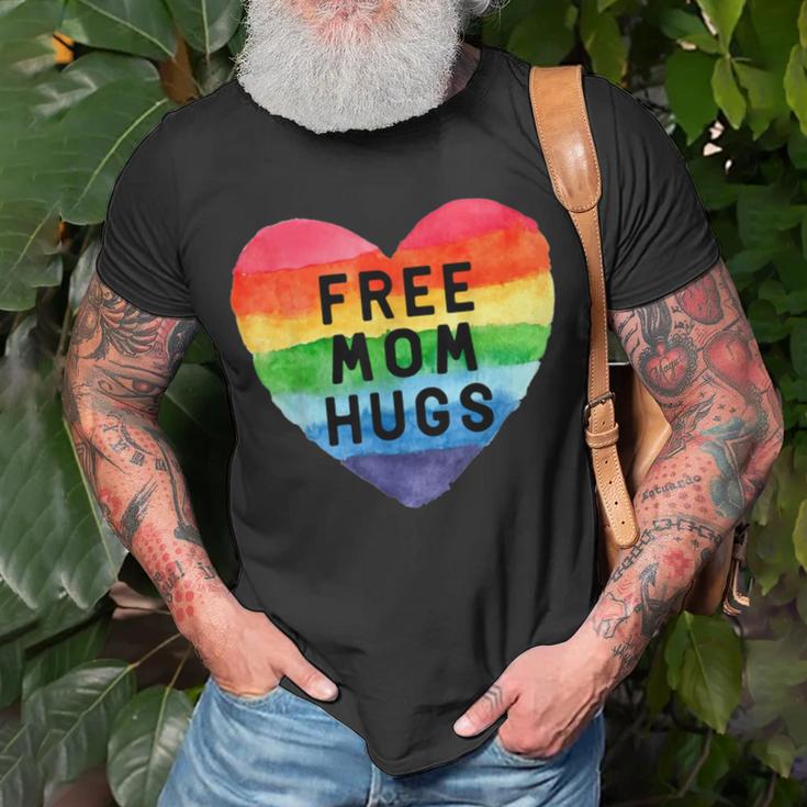 Free Mom Hugs Unisex T-Shirt Gifts for Old Men