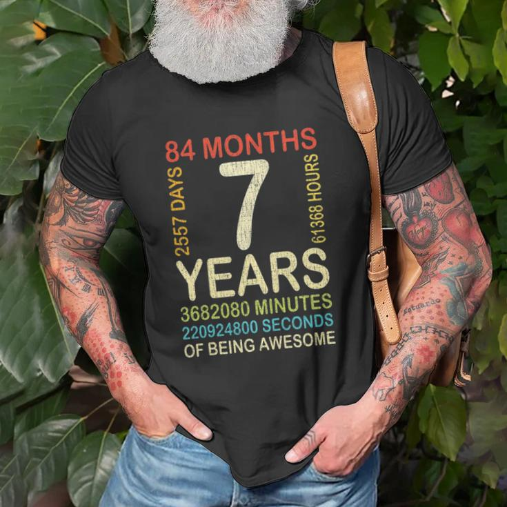 Kids 7Th Birthday 7 Years Old Vintage Retro 84 Months Boygirl Kid Unisex T-Shirt Gifts for Old Men