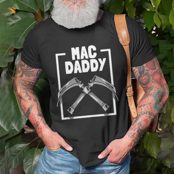 Mac Daddy Anesthesia Laryngoscope Design For Anaesthesiology Unisex T-Shirt Gifts for Old Men