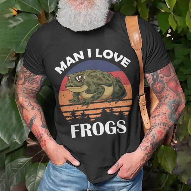 Man I Love Frogs Funny Retro Frog Unisex T-Shirt Gifts for Old Men