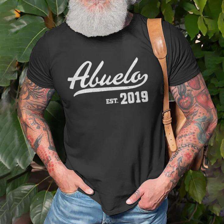 Mens Abuelo Est 2019 Distressed Unisex T-Shirt Gifts for Old Men