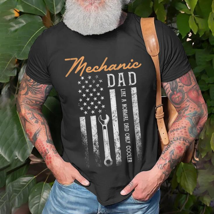 Mens Mechanic Dad Like A Normal Dad Only Cooler Usa Flag Unisex T-Shirt Gifts for Old Men