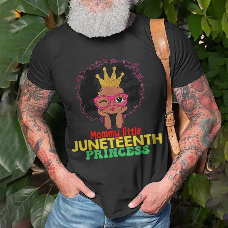 Mommy Little Junenth Princess Celebrate 19Th Black Girl Unisex T-Shirt Gifts for Old Men