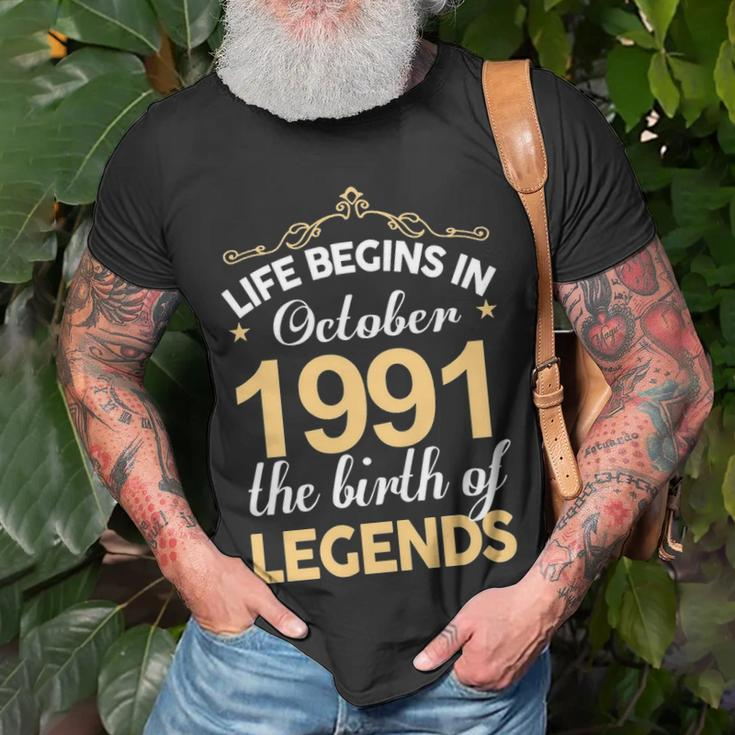 October 1991 Birthday Life Begins In October 1991 V2 T-Shirt Gifts for Old Men