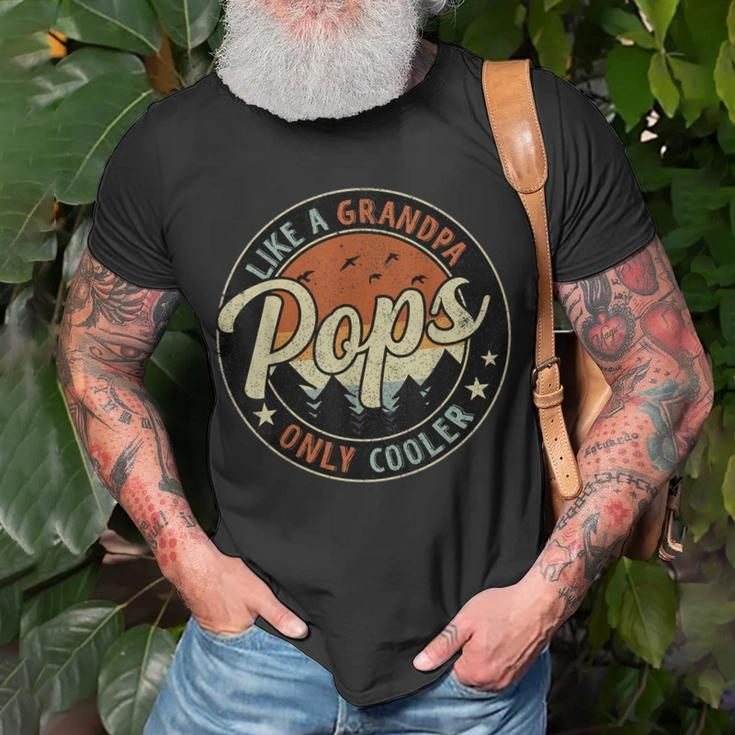 Pops Like A Grandpa Only Cooler Vintage Retro Fathers Day Unisex T-Shirt Gifts for Old Men