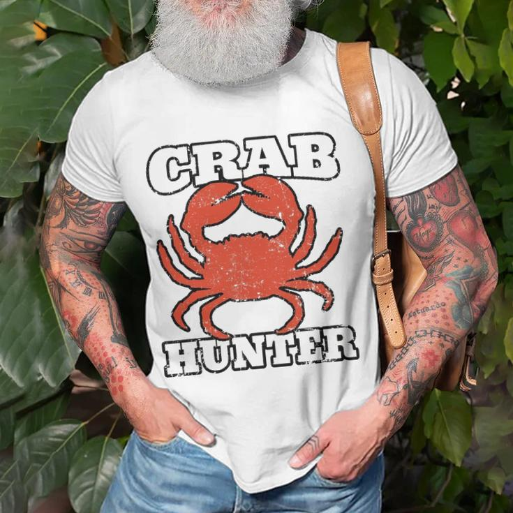 Crab Hunter Seafood Hunting Crabbing Lover Claws Shellfish Unisex T-Shirt Gifts for Old Men