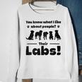 Official Professional Labrador Groomer Sweatshirt Gifts for Old Women