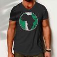 Africa Vintage Retro Map Nigeria Nigerian Flag Men V-Neck Tshirt