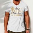 Baby Shower Text Design Glory To The New Born Men V-Neck Tshirt