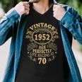 Vintage 1952 The Man Myth Legend 70 Year Old Birthday Gifts Men V-Neck Tshirt
