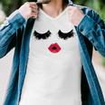 Black Eyelashes Red Lips Mother Day Gift Birthday Holiday Christmas Men V-Neck Tshirt