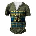 Vintage Veteran Mom My Heroes Dont Wear Capes Army Boots T-Shirt Men's Henley Button-Down 3D Print T-shirt Green