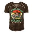 Leveled Up To Daddy 2022 Video Gamer Soon To Be Dad 2022 Men's Short Sleeve V-neck 3D Print Retro Tshirt Brown