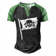 Pirate Flag Skull Crossed Bone Halloween Costume Men's Henley Raglan T-Shirt Black Green