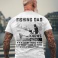 Fishing Dad Knows Everything Old Man Men's Crewneck Short Sleeve Back Print T-shirt Gifts for Old Men