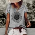 Be Kind Sunflower Minimalistic Flower Plant Artwork Women's Short Sleeve Loose T-shirt Grey