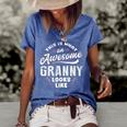 Granny Grandma Gift This Is What An Awesome Granny Looks Like Women's Short Sleeve Loose T-shirt Blue