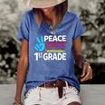 Peace Out 1St Grade Last Day Of School Teacher Girl Boy Women's Short Sleeve Loose T-shirt Blue