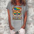 Lgbt Cat Gay Pride Lgbtq Rainbow Flag Sunglasses Women's Loosen T-Shirt Green