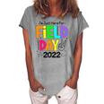School Field Day Teacher Im Just Here For Field Day 2022 Peace Sign Women's Loosen T-Shirt Green