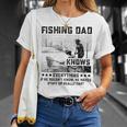 Fishing Dad Knows Everything Old Man Unisex T-Shirt Gifts for Her