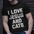 I Love Jesus & Cats Cat Owner Cats Lover Jesus T-shirt Gifts for Him