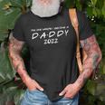 Mens The One Where I Become A Daddy 2022 Promoted To Dad 2022 Ver2 Unisex T-Shirt Gifts for Old Men